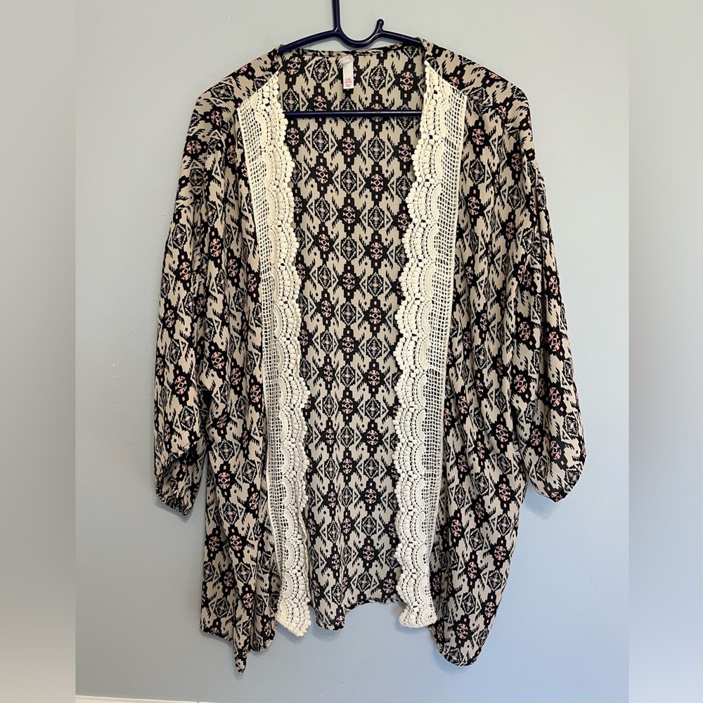 L/XL Kimono mint condition